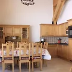 Les Cesaries A5 Apartment *